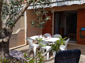 Pavillon cosy avec terrasse, 5 couchages, proche plage et nature, animaux bienvenus - FR-1-409-95